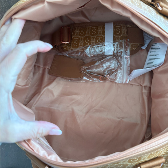 Taylor Swift NIB | The Life of a Showgirl TS Monogrammed Logo Duffle Bag TLOAS - Picture 4 of 6